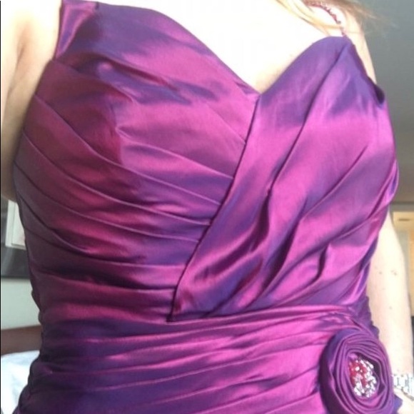 Evening Bridesmaids mermaid dress, Size 4 petite - Picture 4 of 12